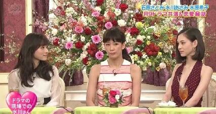 水原希子和石原里美二美同框,网友:果然美女在一起就是比美