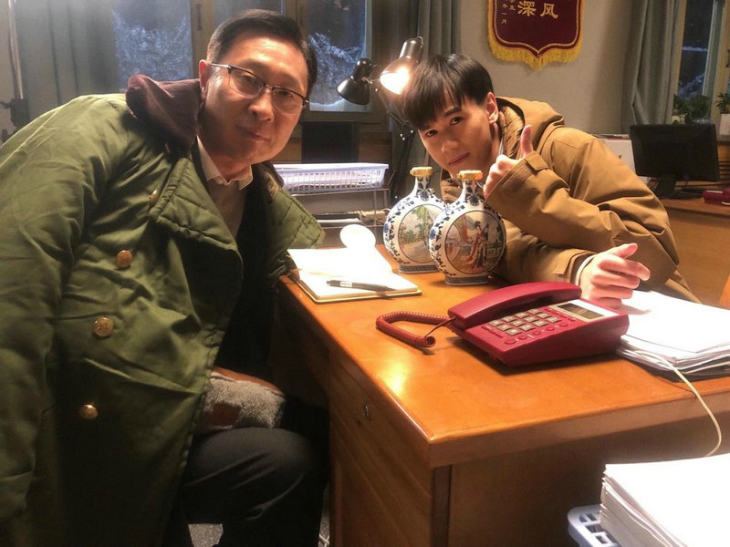 电影《守望青春》上映 林永健闵星翰上演感人师生情