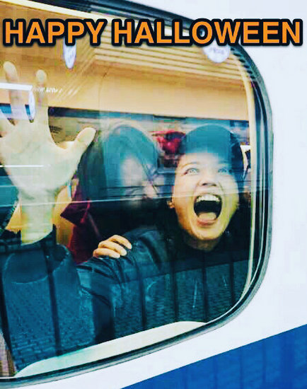 冯德伦万圣节咬舒淇脖子上演夫妻版《釜山行》