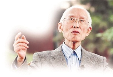 诗人余光中去世 终年90岁
