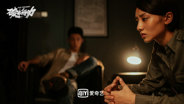 马渝捷《破冰行动》“飞雯”组合引爆话题 共燃热血战友情