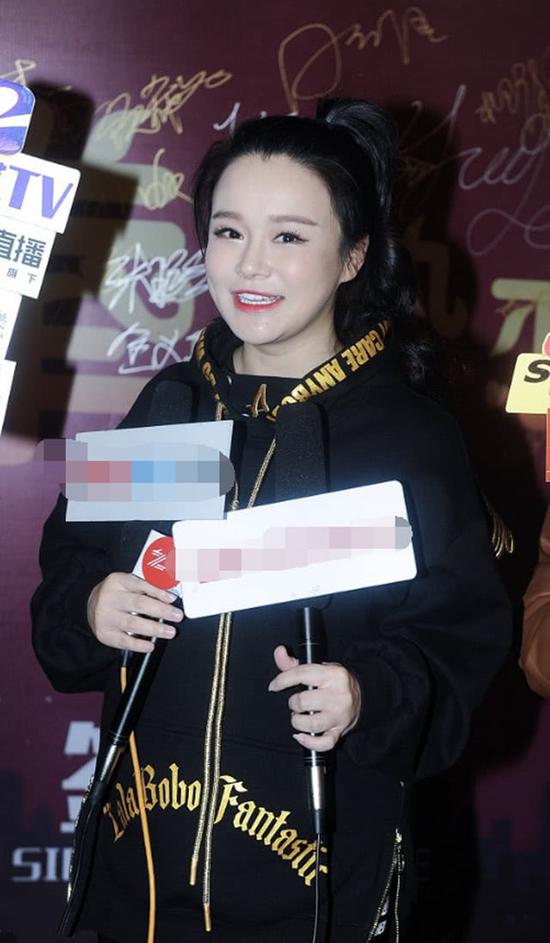 邹市明妻子冉莹颖怀第三胎 脸上难掩幸福笑容